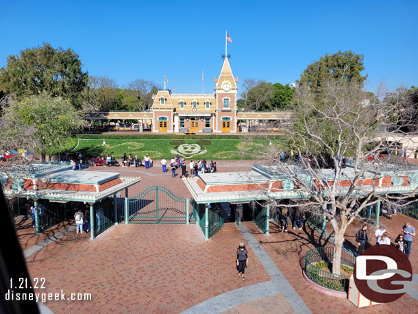 Decided to take the Monorail to the parks.