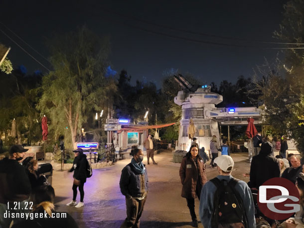 Rise of the Resistance was down. Cast Members were unsure if it would reopen before its scheduled 9pm closure (this was 8:16pm)