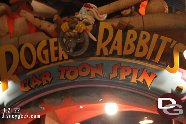 7:43pm - Stopped by Toontown, Car Toon Spin had a 15 min wait posted. 