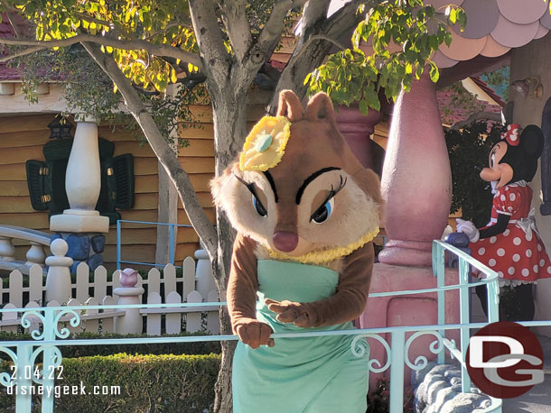 Clarice was out at Minnie's house