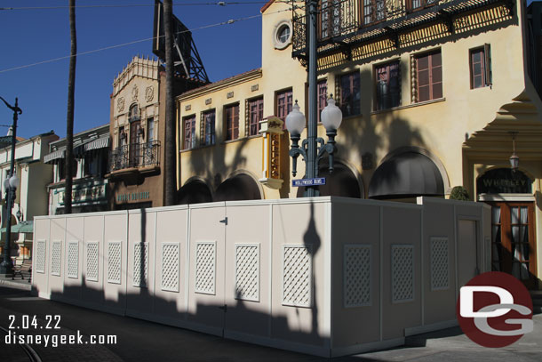 Some renovation walls up, guessing they are working on the facade but hard to tell.