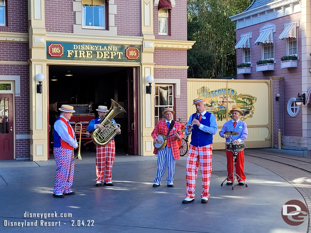 The Straw Hatters performing in Town Square.