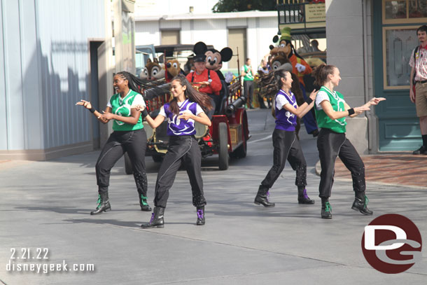 1:30pm - Mickey and Friends Cavalcade stepping off in Town Square.  The procession recently added several dancers.