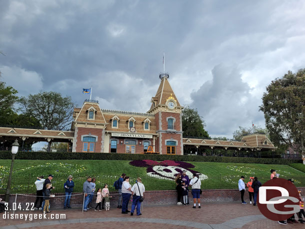 To celebrate Women's History Month Minnie Mouse has replaced Mickey at the Park's entrance floral display.