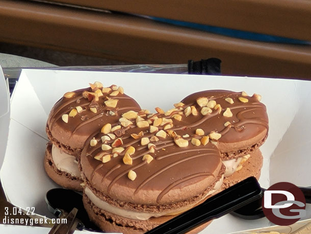 Someone nearby me during the show had a SNICKERS Caramel-Peanut Milk Chocolate Mickey Macarom ($6.50)