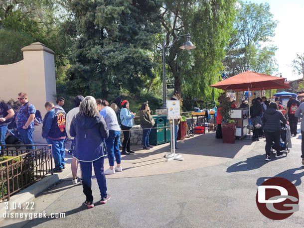 This queue was to purchase Sip & Savor Passes.