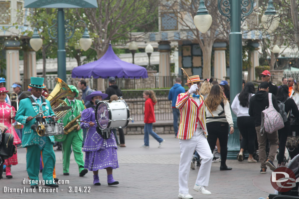 Bert leading the Pearly Band away.