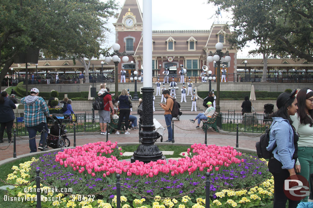 The Disneyland Band was wrapping up a set at the Train Stration.