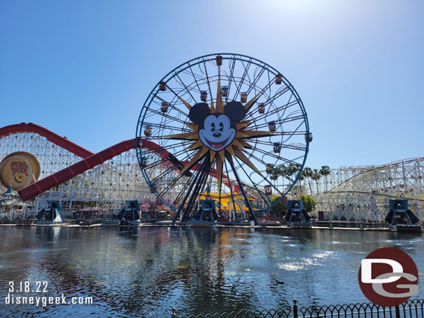 Paradise Bay this afternoon.  The projector housings were all opened, but no signs of anyone working right now.