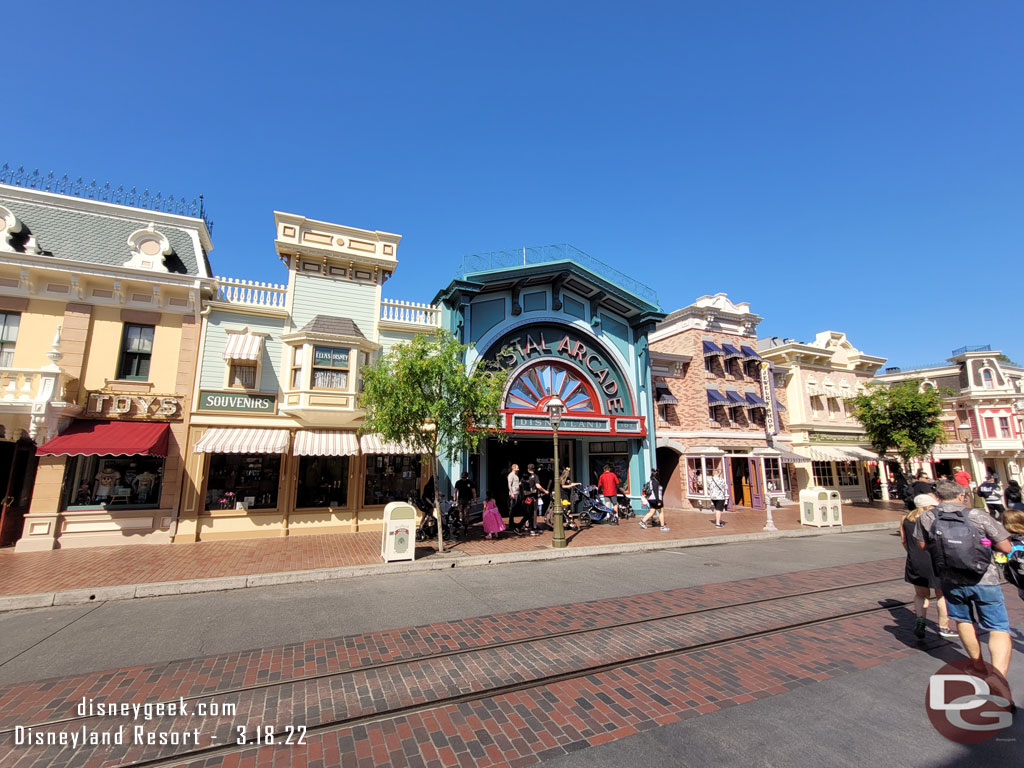 The Crystal Arcade renovation project has been completed.