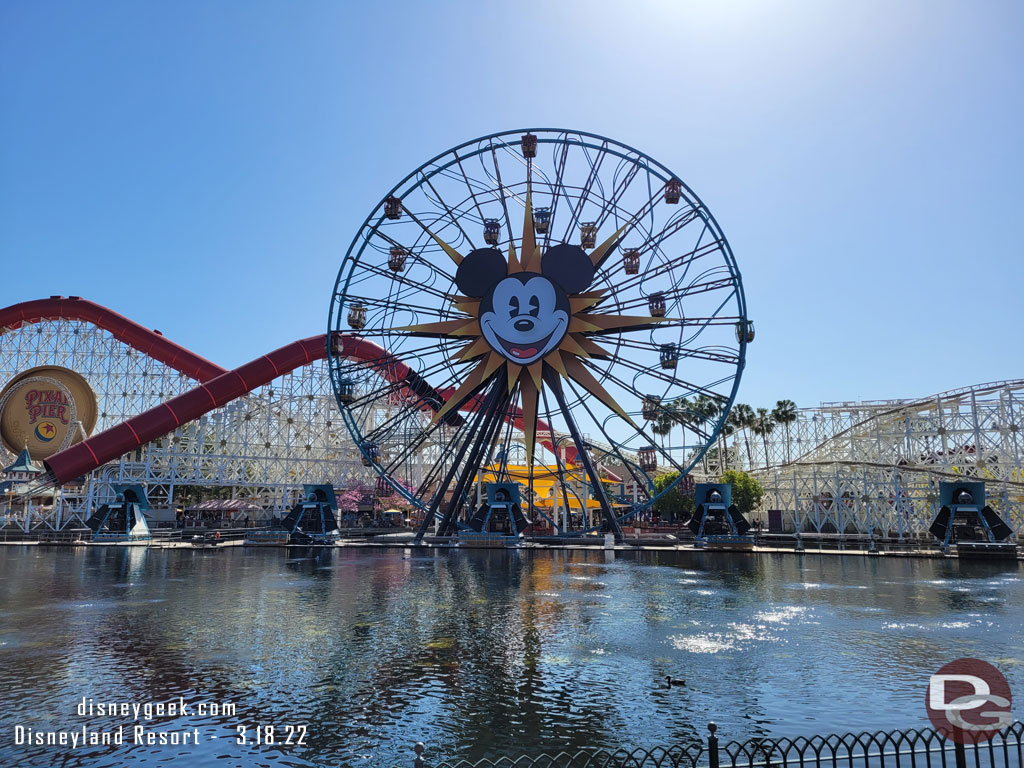 Paradise Bay this afternoon.  The projector housings were all opened, but no signs of anyone working right now.