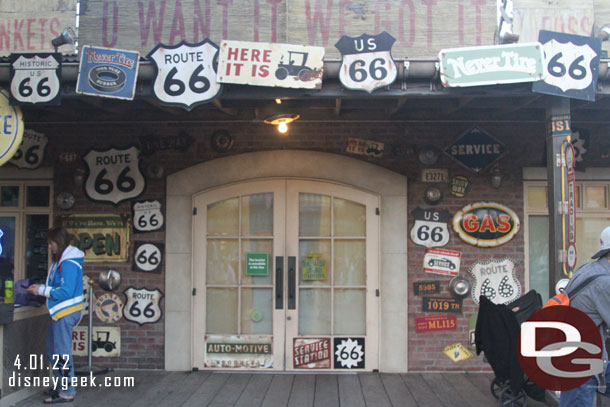 No sign of when the Curios store may reopen.