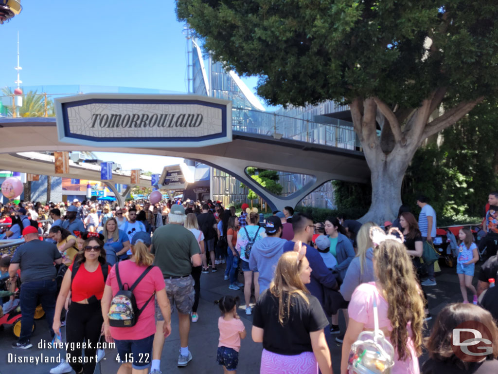 On the right is the end of the Lightning Lane for Star Tours, it is a little backed up at the moment.