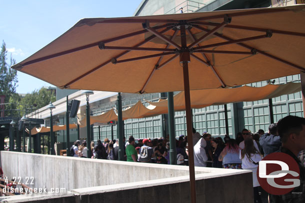 The queue only used the first portion of the outdoor space.