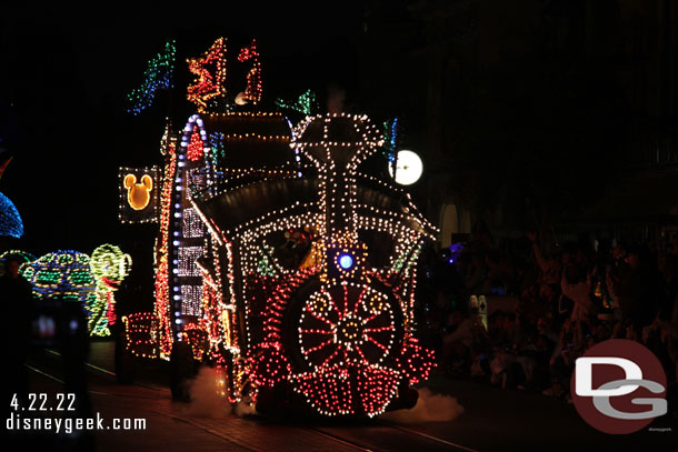 Goofy leading the Main Street Electrical Parade