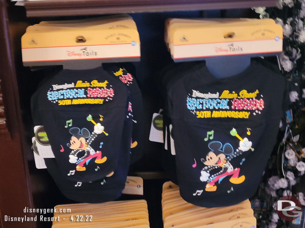 Took a walk through the Emporium.  Spotted these Disney Tails MSEP items, most other items were gone.