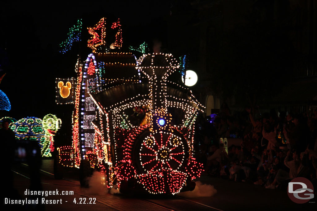 Goofy leading the Main Street Electrical Parade