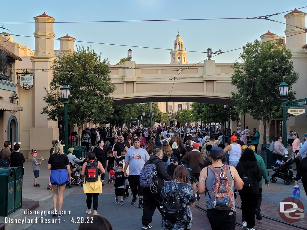 7:08pm - Buena Vista Street