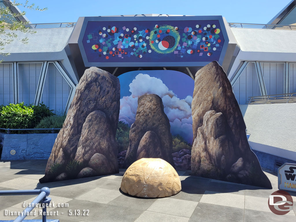 A couple of Star Wars Photo Ops in Tomorrowland.