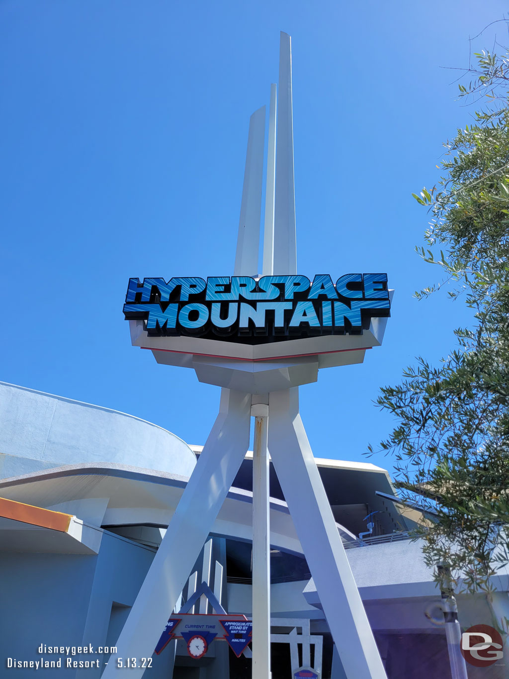 Hperspace Mountain has returned for a limited run.