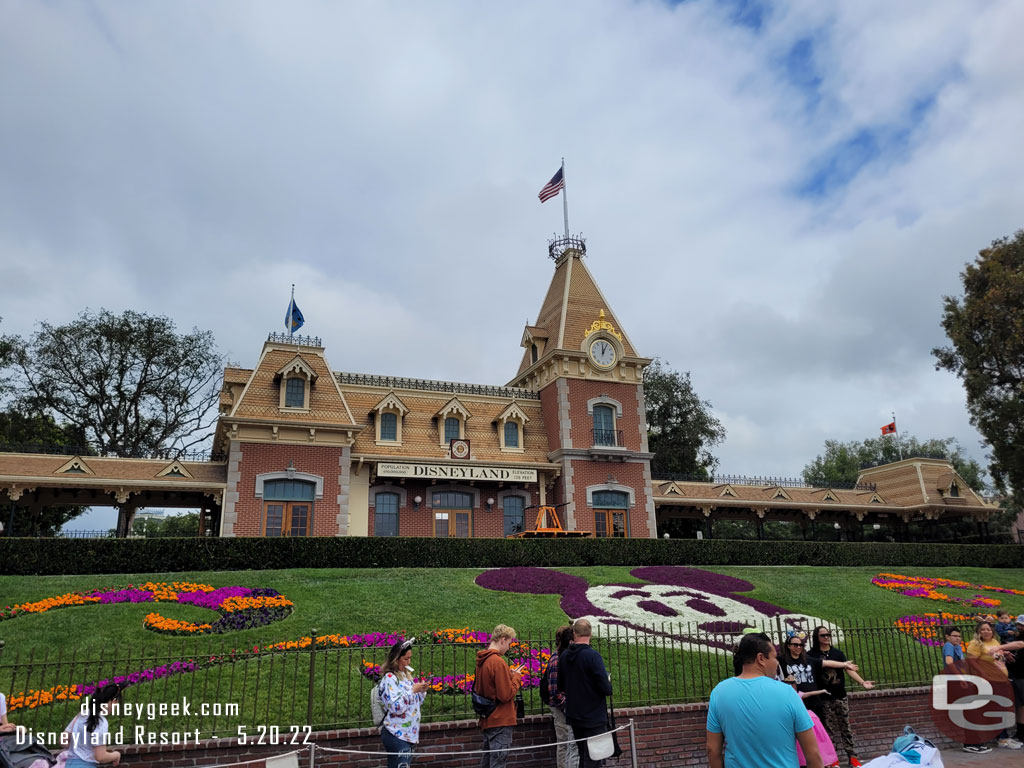 12:03pm - Arrived at Disneyland.  About 20 minutes from parking to inside the park today.