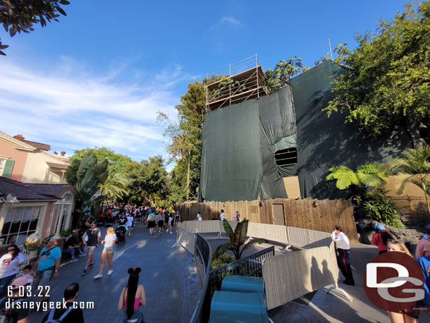 A security cast member watching the area.