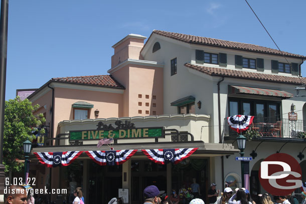 Buena Vista Street is also decked out for 4th of July.