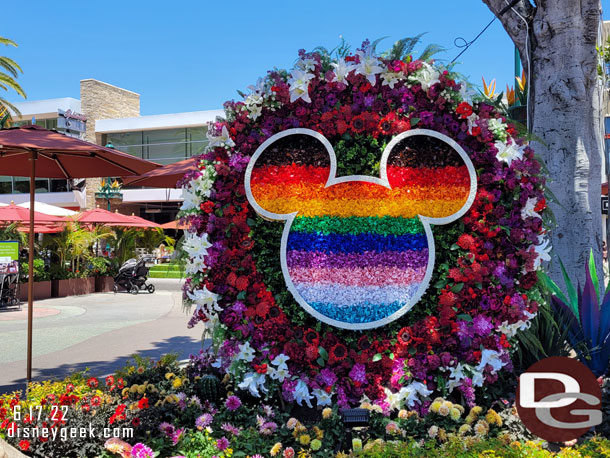 “The PRIDE silleta was really personal to me, and at this moment may be very personal for a lot of folks,” said Jeff. “This silleta displays the progressive Pride colors, which is trans-inclusive and inclusive of folks who are of color. It is really pushi