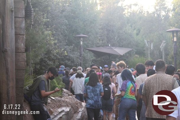 Rise of the Resistance was posted at 110 minutes and filled its extended queue with guests outside wrapping to the train bridge.