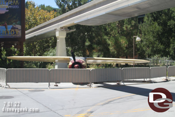 Barriers still up around the plane.