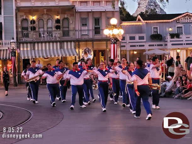 The 2022 Disneyland Resort All-American College Band on the parade route for their 8:00pm sete.