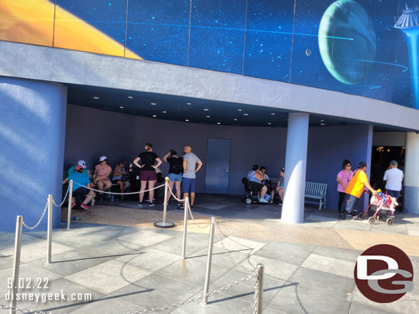 The former Fastpass area has a couple benches now.