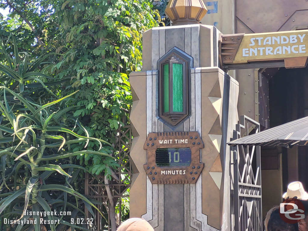 1:13pm - Only a 10 minute wait posted, guests were just walking in.