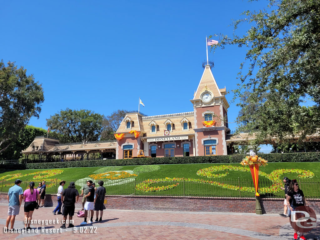 The Halloween Floral Mickey uses artificial turf this year.