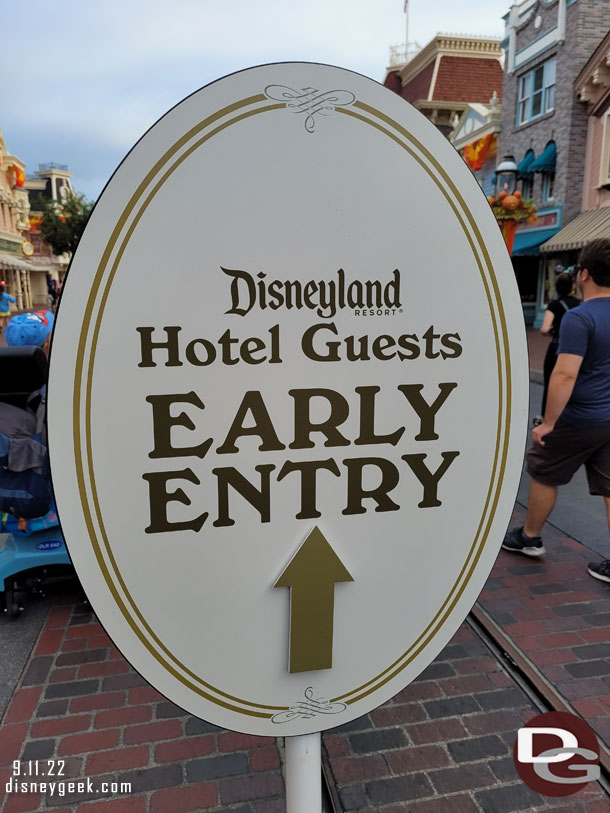 Signs to direct early entry guests