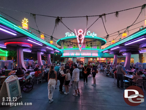 The line for Flo's was almost to Route 66.