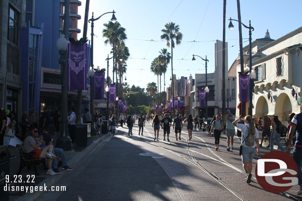 Hollywood Blvd.