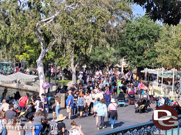 Looking toward Frontierland 