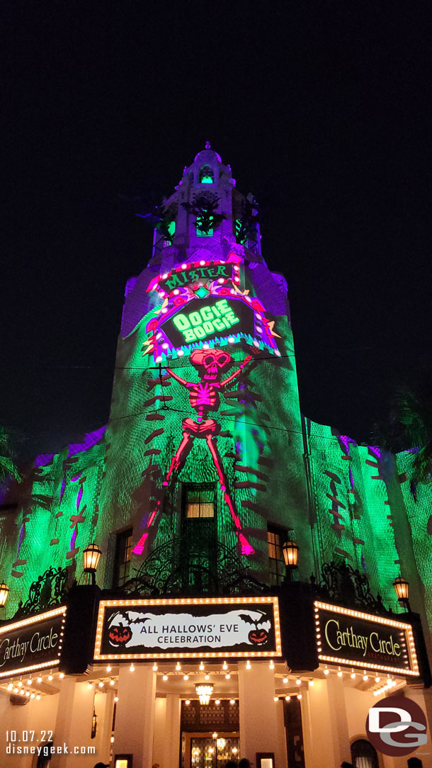 Returned to Carthay Circle to check out the projections since they were not running my last visit.