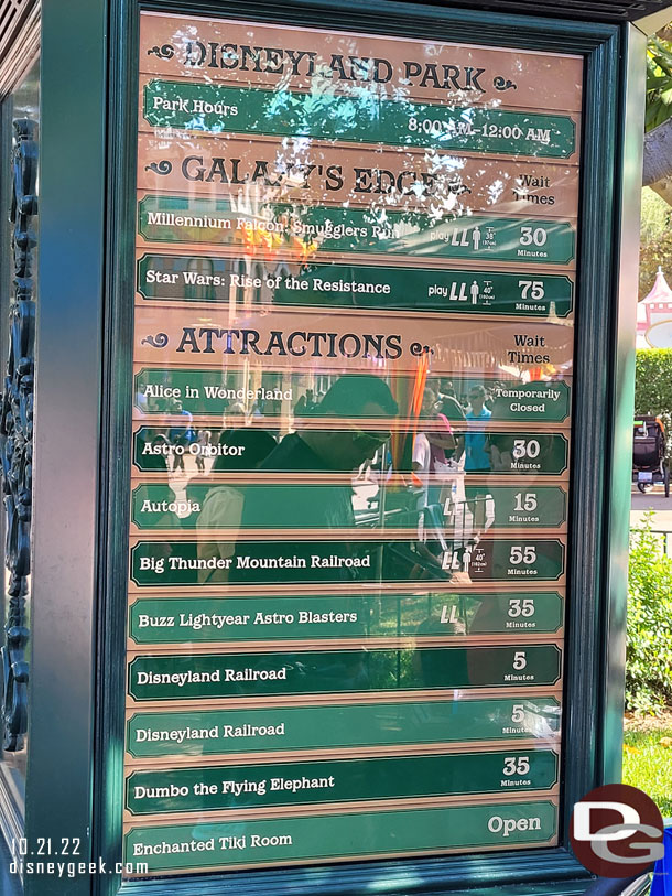 Disneyland waits at 11:53am