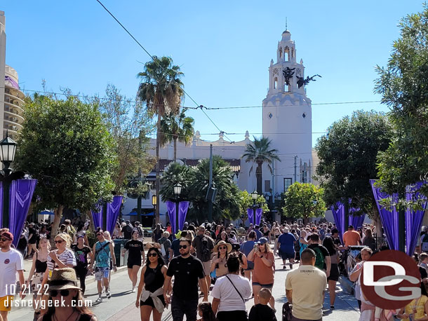 1:26pm - Visiting Disney California Adventure - Buena Vista Street