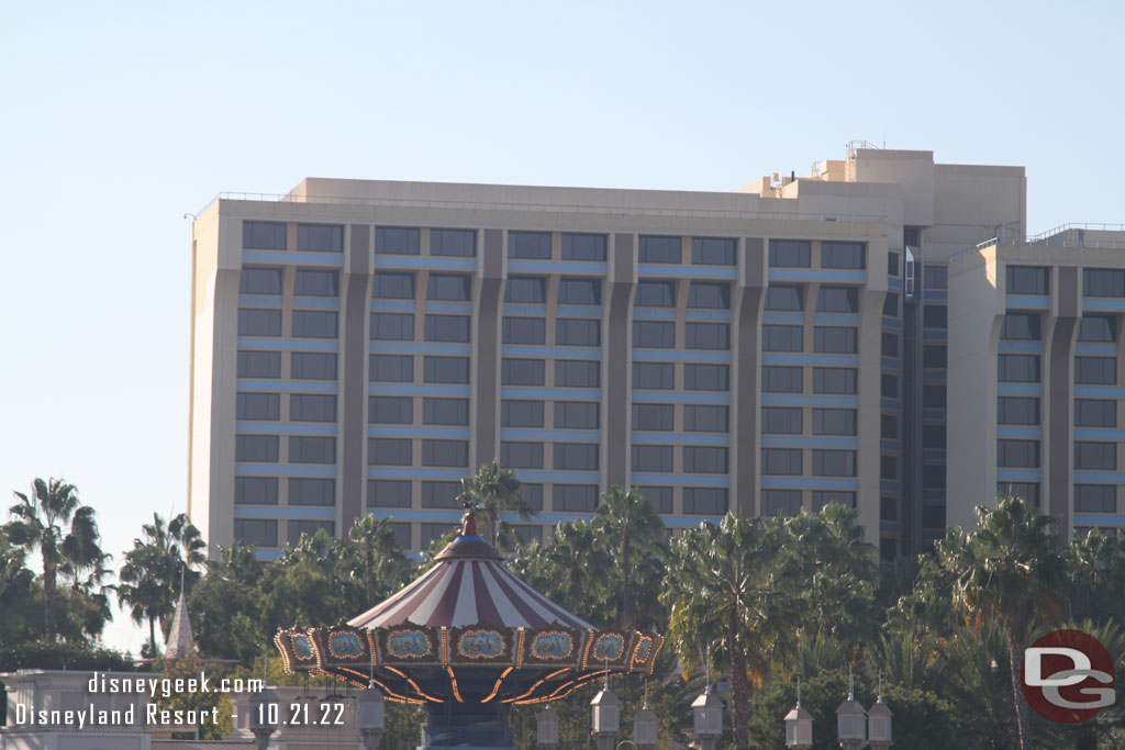 No real visible progress on the Pixar Pier Hotel renovation from this angle.