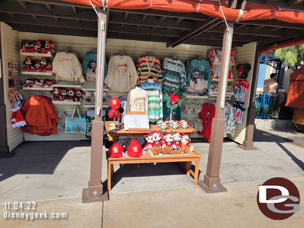 The holiday shop in front of the Little Mermaid.