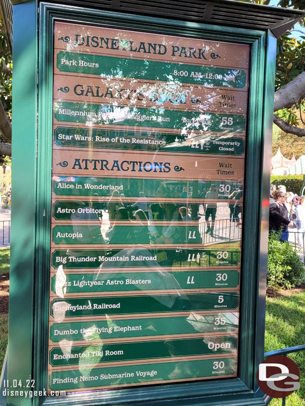 2:40pm - Disneyland Wait times