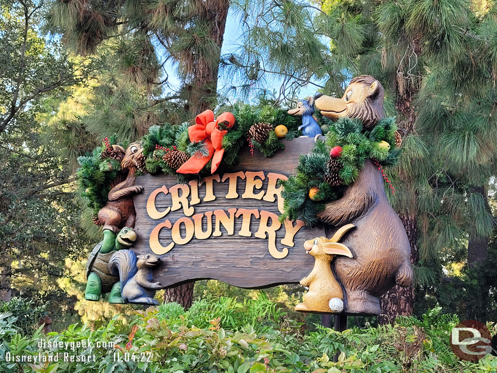 Critter Country Christmas decorations