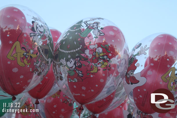 Holiday balloons