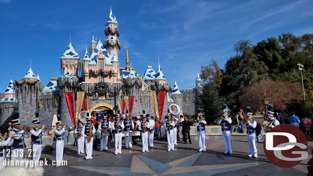 10:00am - Time for the Disneyland Band