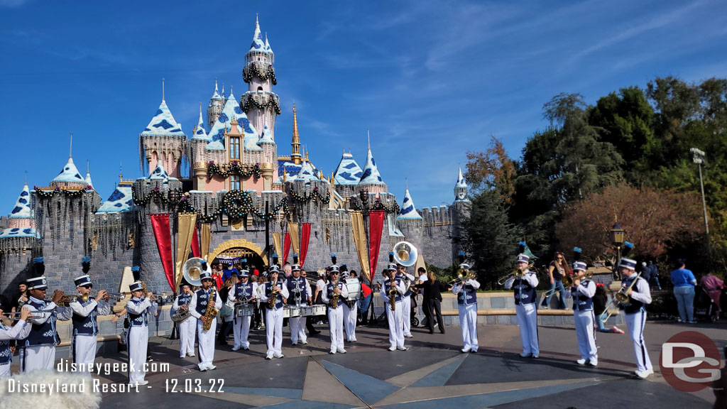 10:00am - Time for the Disneyland Band