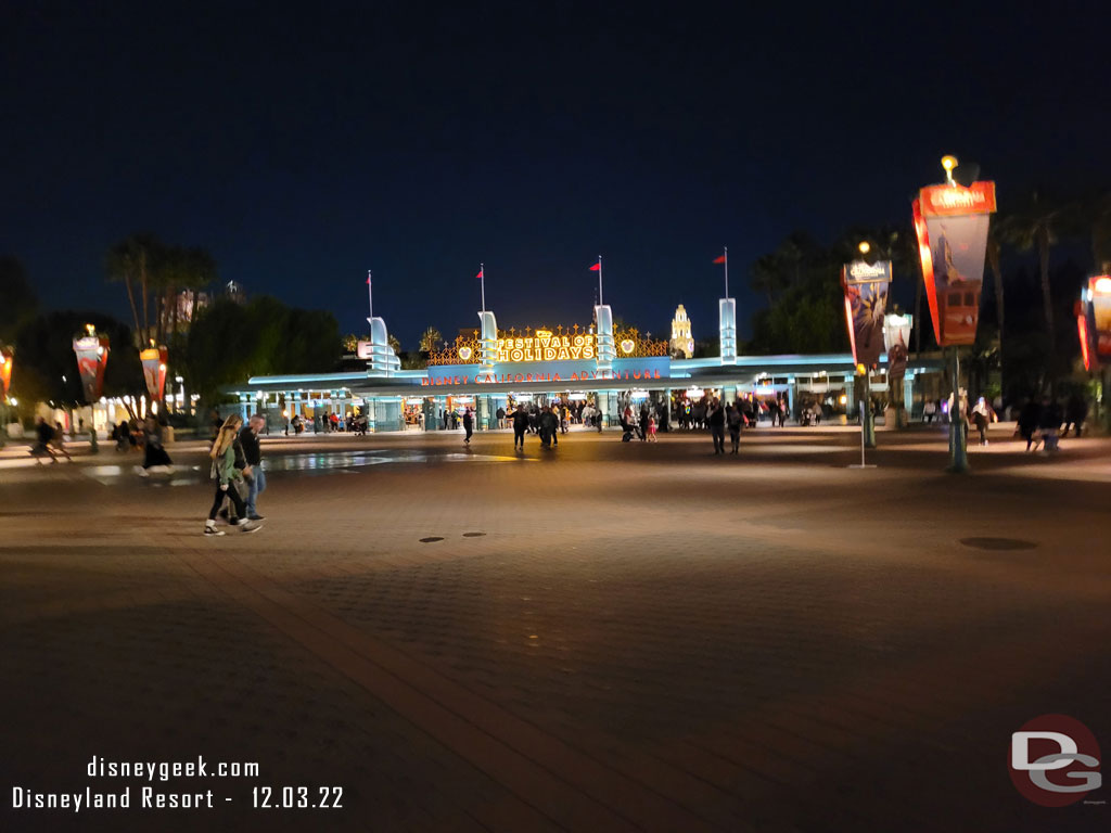 6:24pm - On my way across the Esplande to Disney California Adventure