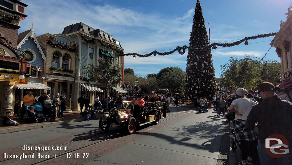 Goofy onboard the firetruck to close out the cavalcade.